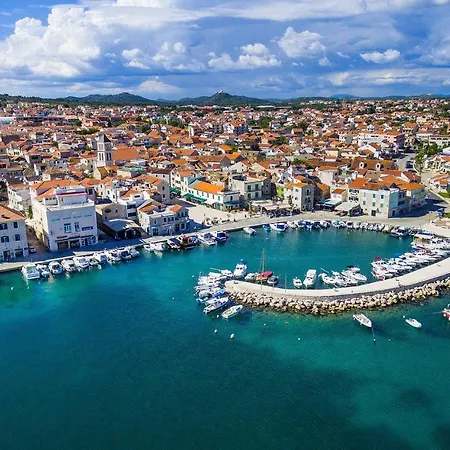 Daire *lxxxiv * Vodice